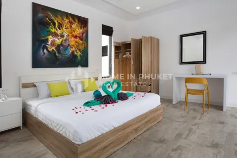 House in Rawai, Thailand 5 bedrooms № 149672 - photo 24