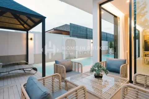House in Phuket, Thailand 3 bedrooms № 149670 - photo 2