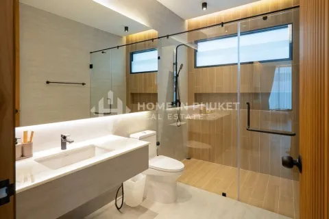 House in Phuket, Thailand 3 bedrooms № 149670 - photo 18