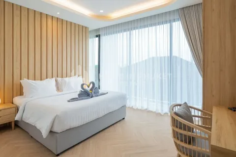 House in Phuket, Thailand 3 bedrooms № 149670 - photo 20