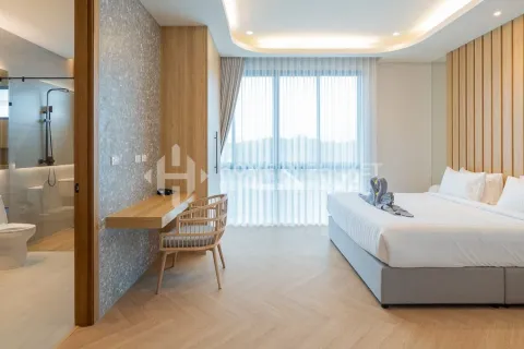 House in Phuket, Thailand 4 bedrooms № 149669 - photo 8