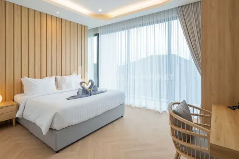 House in Phuket, Thailand 4 bedrooms № 149669 - photo 12