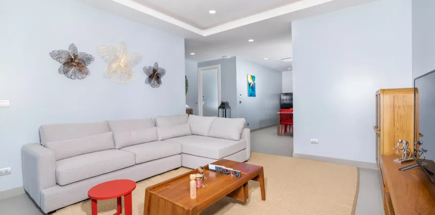 Condo in Phuket, Thailand, 2 bedrooms  № 138720