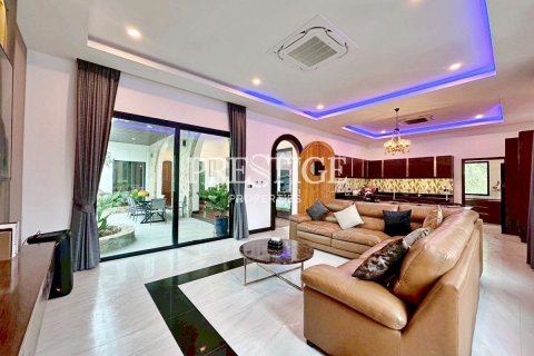 บ้านในพัทยา, ประเทศไทย 5 ห้องนอน № 198161 - รูปถ่าย 5