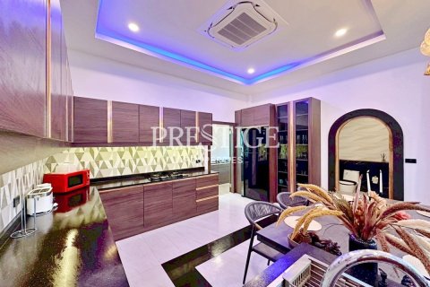 บ้านในพัทยา, ประเทศไทย 5 ห้องนอน № 198161 - รูปถ่าย 11