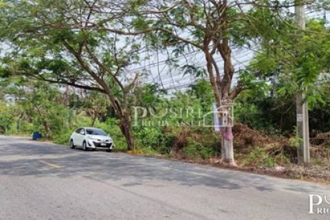 Land in Samut Sakhon, Thailand 44800 sq.m. № 173334 - photo 3