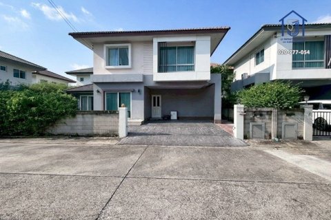 Maison à Pak Kret, Thaïlande 3 chambres № 173333