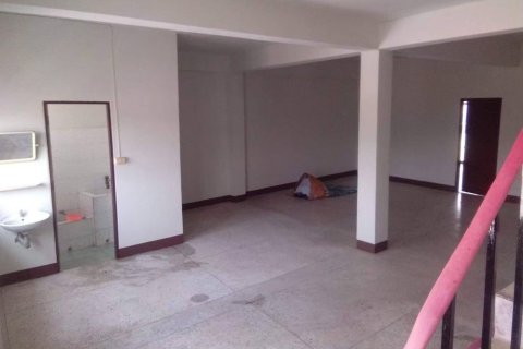 Centre commercial à Kabin Buri, Thaïlande № 173332 - photo 5