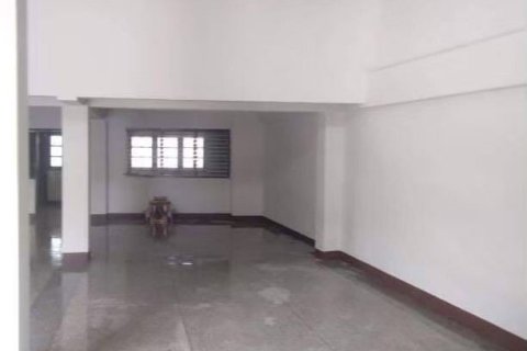 Centre commercial à Kabin Buri, Thaïlande № 173332 - photo 3