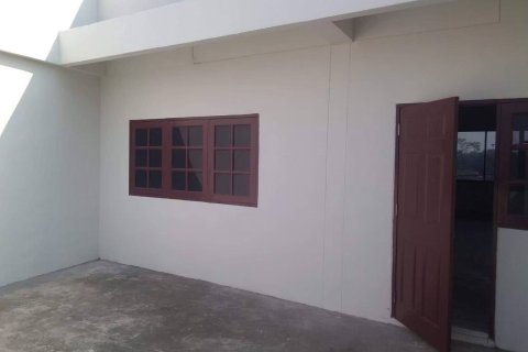 Centre commercial à Kabin Buri, Thaïlande № 173332 - photo 8