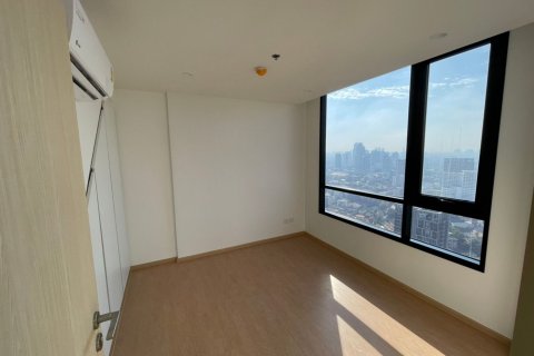 Дуплекс в Ваттхане, Бангкок, Таиланд с 2 спальнями  № 136470 - фото 11