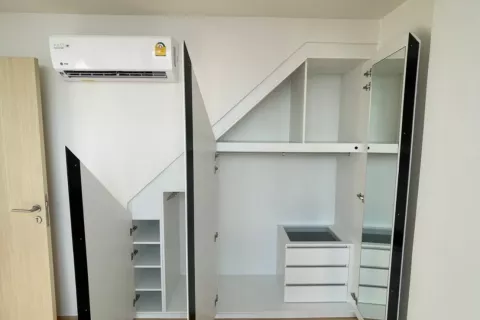 Дуплекс в Ваттхане, Бангкок, Таиланд с 2 спальнями  № 136470 - фото 9