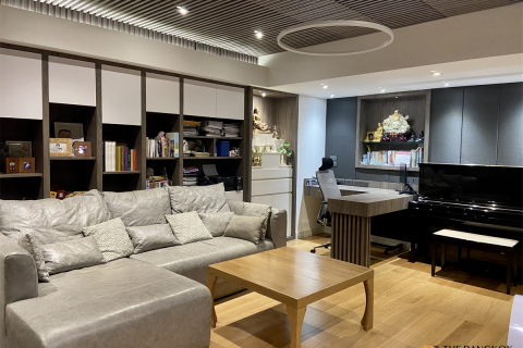 Condo in Bangkok, Thailand, 3 bedrooms № 184343 - photo 9