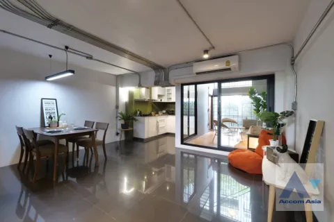 Reihenhaus in Watthana, Bangkok, Thailand 5 Schlafzimmer № 215536 - Foto 7