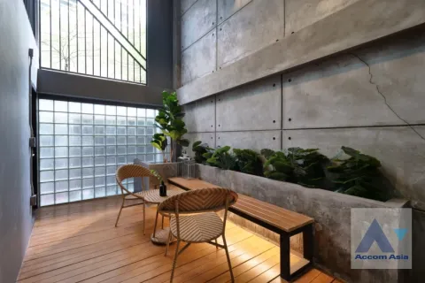 Reihenhaus in Watthana, Bangkok, Thailand 5 Schlafzimmer № 215536 - Foto 3