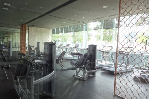 Condo in Bangkok, Thailand, 3 bedrooms  № 181120 - photo 29