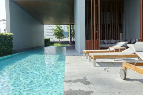 Condo in Bangkok, Thailand, 3 bedrooms  № 181120 - photo 26