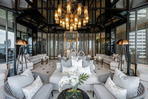 Condo in Bangkok, Thailand, 2 bedrooms  № 181116 - photo 22