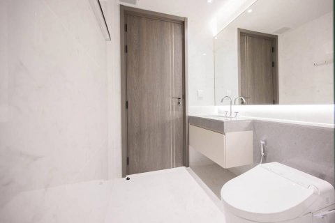 Condo in Bangkok, Thailand, 2 bedrooms  № 181118 - photo 13