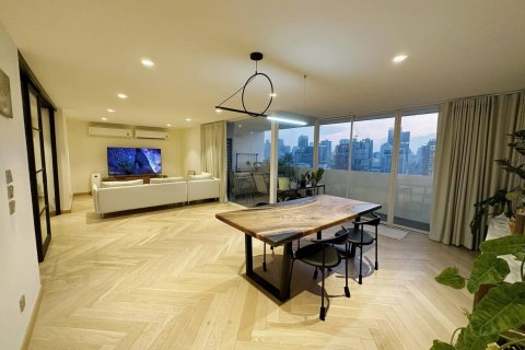 Condo à Bangkok, Thaïlande, 2 chambres  № 181115 - photo 1