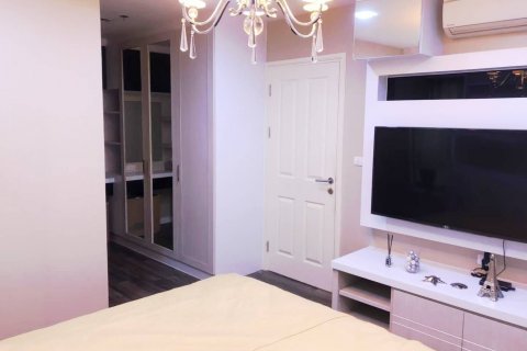 Кондоминиум с 2 спальнями в Бангкок Ной, Таиланд № 137604 - фото 6
