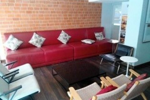 Condo à Phra Khanong, Bangkok, Thaïlande, 2 chambres  № 137606 - photo 13