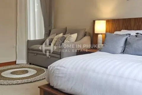 House in Phuket, Thailand 6 bedrooms № 146675 - photo 10