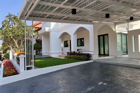 Maison à Pattaya, Thaïlande 3 chambres № 158743 - photo 3