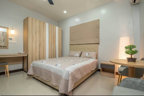 House in Pattaya, Thailand 6 bedrooms № 158747 - photo 13