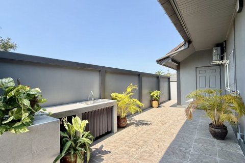 House in Bang Lamung, Thailand 3 bedrooms № 158742 - photo 28