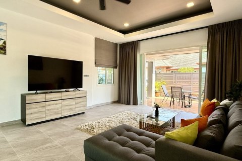 House in Bang Lamung, Thailand 3 bedrooms № 158742 - photo 8