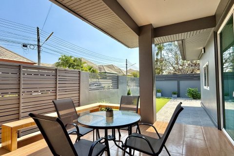 House in Bang Lamung, Thailand 3 bedrooms № 158742 - photo 29