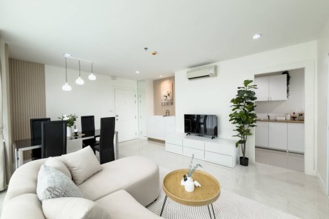 Квартира в Паттайе, Таиланд с 2 комнатами  № 205810