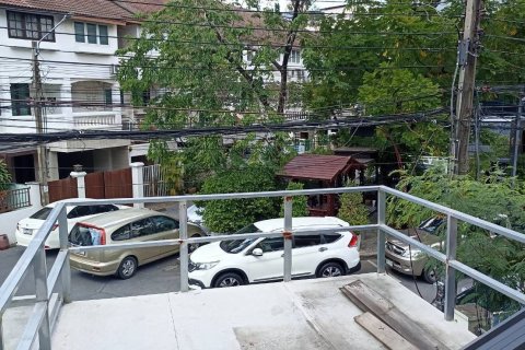 Таунхаус в Бангкапи, Бангкок, Таиланд с 4 спальнями  № 151698 - фото 7