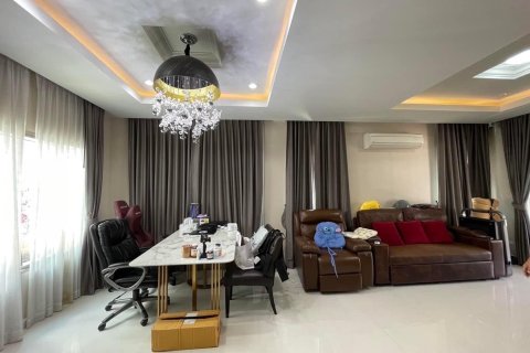 Дом в Суан Луанге, Бангкок, Таиланд с 3 спальнями  № 151701 - фото 2