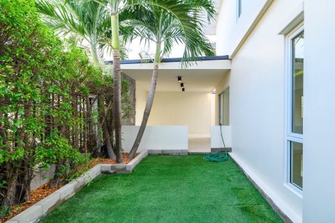 Condo in Pattaya, Thailand, 2 bedrooms № 170307 - photo 10