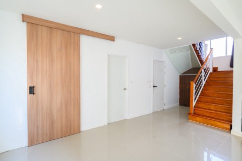 Condo in Pattaya, Thailand, 2 bedrooms № 170307 - photo 16