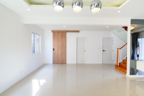 Condo in Pattaya, Thailand, 2 bedrooms № 170307 - photo 13