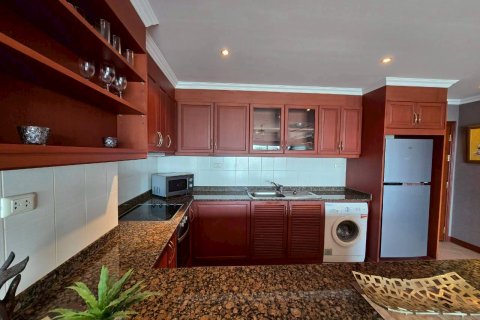 Condo in Pattaya, Thailand, 2 bedrooms № 170308 - photo 9