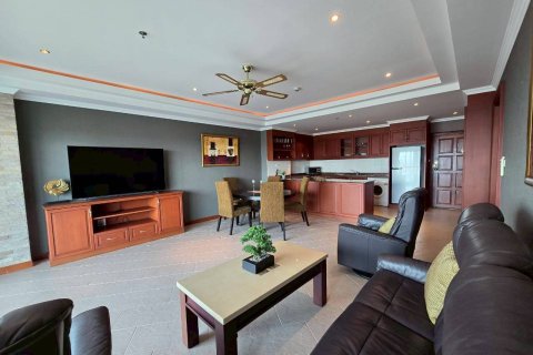 Condo in Pattaya, Thailand, 2 bedrooms № 170308 - photo 3