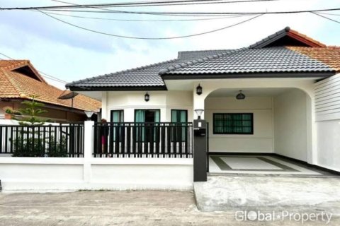 Дом в Паттайе, Таиланд с 3 спальнями  № 170428