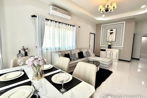 Дом в Паттайе, Таиланд с 3 спальнями  № 170428 - фото 11