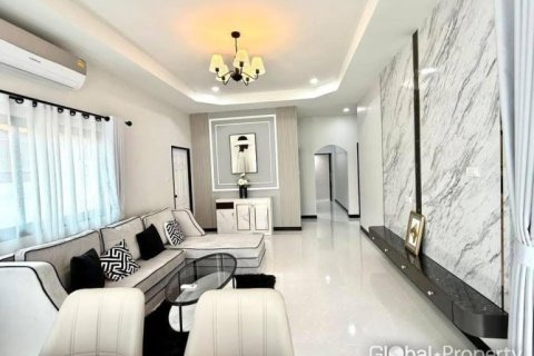 Дом в Паттайе, Таиланд с 3 спальнями  № 170428 - фото 9