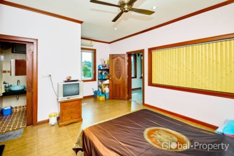 Maison à Pattaya, Thaïlande 6 chambres № 170430 - photo 12