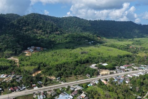 Land in Pa Klok, Thailand 22707.2 sq.m. № 169067 - photo 7