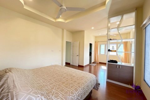 House in Chiang Mai, Thailand 3 bedrooms № 162678 - photo 22