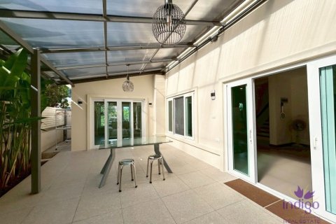 House in Chiang Mai, Thailand 3 bedrooms № 162678 - photo 12