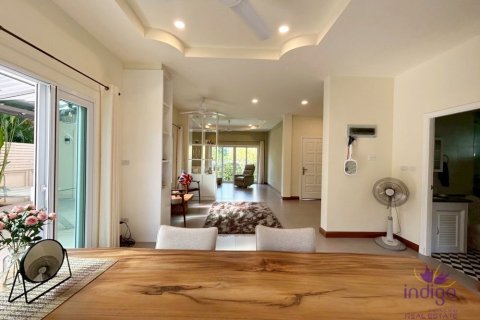 House in Chiang Mai, Thailand 3 bedrooms № 162678 - photo 16