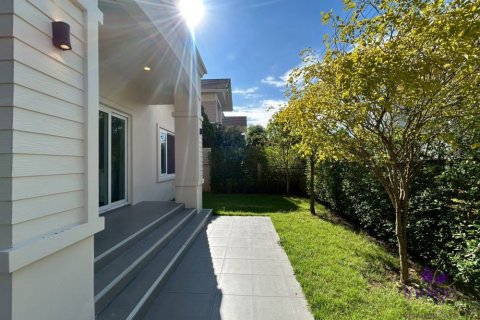 House in Chiang Mai, Thailand 3 bedrooms № 162678 - photo 27