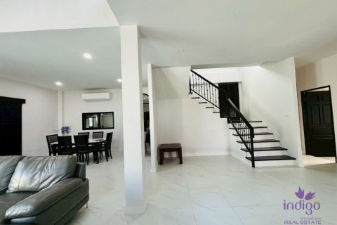 Villa in Chiang Mai, Thailand 4 bedrooms № 162684 - photo 6